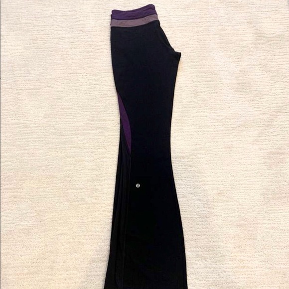 Lululemon Groove Pant Leggings! - Picture 3 of 4